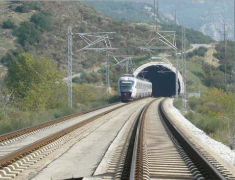 Το 2018 ολοκληρώνονται βασικά σιδηροδρομικά έργα