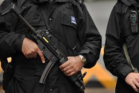 Βρετανία: Συλλήψεις για τρομοκρατία