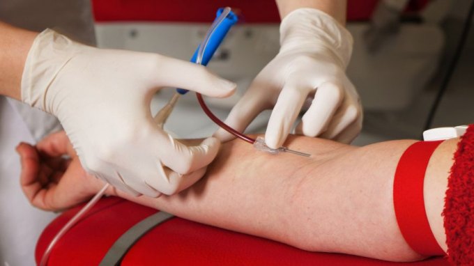 Εθελοντική αιμοδοσία στο Σύνταγμα