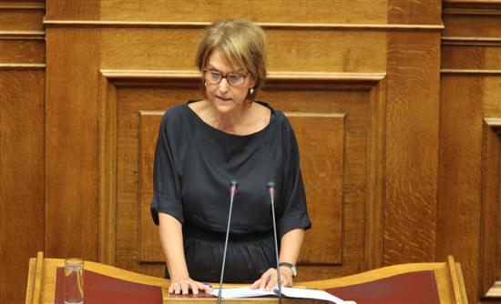 Η απάντηση της Ρεπούση στις αποδοκιμασίες