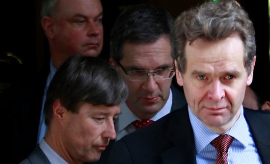 Παραμένει το χάσμα κυβέρνησης-τρόικας