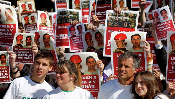 Νομπελίστες στο πλευρό ακτιβιστών