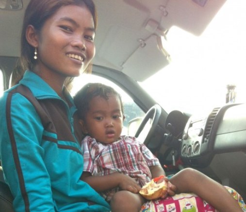 Λαϊκό προσκύνημα για το παιδί θαύμα