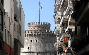 “Παγωμένη” η αγορά ακινήτων