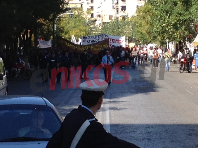 ΦΩΤΟ-Στον Άγιο Παντελεήμονα η πορεία