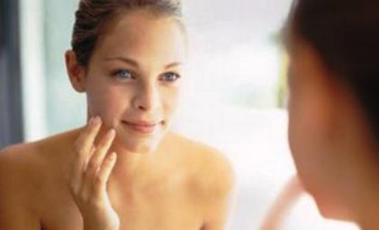 Τροφές που κάνουν κακό στην ακμή