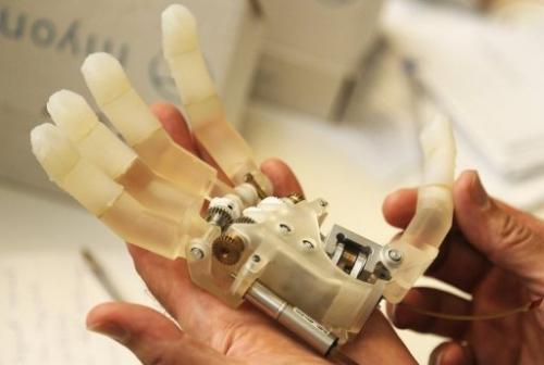 Κατασκεύασαν το πρώτο βιορομπότ