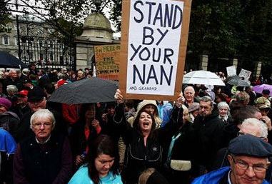 Στους δρόμους οι συνταξιούχοι