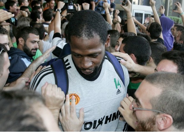 ΦΩΤΟ-Η αναχώρηση του Παναθηναϊκού