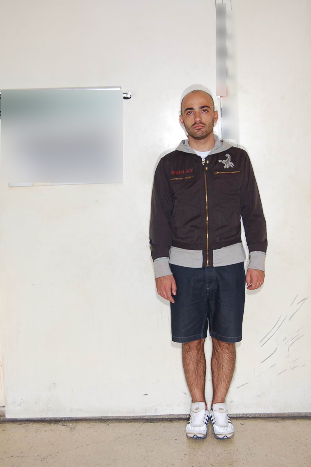 ΦΩΤΟ-Αναζητείται για τον φόνο ενός 30χρονου