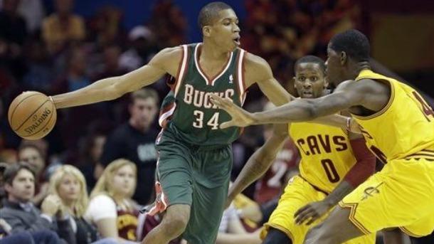 Ντεμπούτο για τον Αντετοκούνμπο