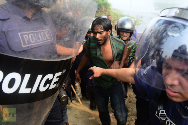 Διαδηλώσεις με νεκρούς στο Μπανγκλαντές