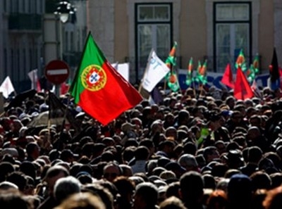 Πορτογαλία: Διαδήλωσαν για τις περικοπές