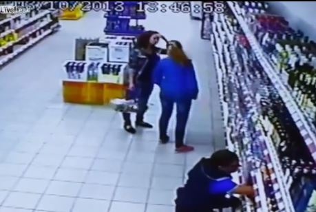 ΒΙΝΤΕΟ-Το χειρότερο συμβάν σε σούπερ μάρκετ