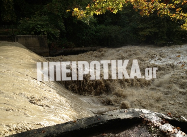 ΒΙΝΤΕΟ-Ισχυρές βροχές στα Ιωάννινα