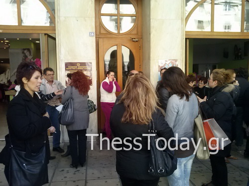 ΦΩΤΟ-«Ξέχασε 3 μηδενικά ο Άδωνις»