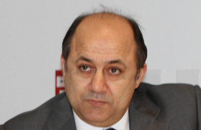 Παραιτήθηκε ο πρόεδρος του ΡΙΚ