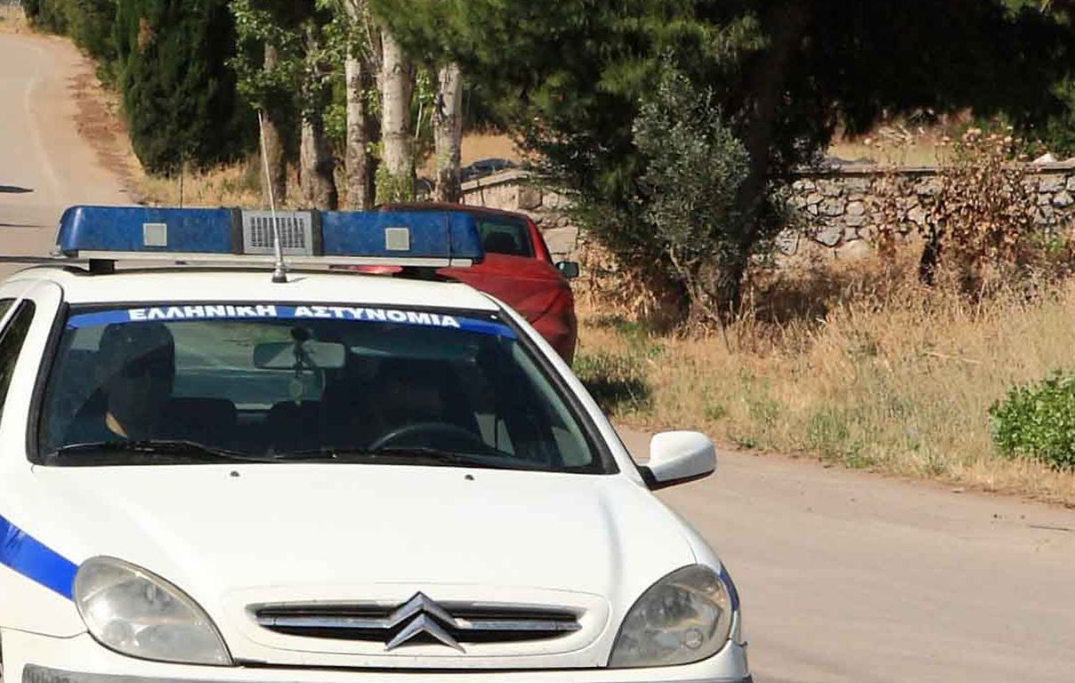 Ανατίναξαν αυτοκίνητο