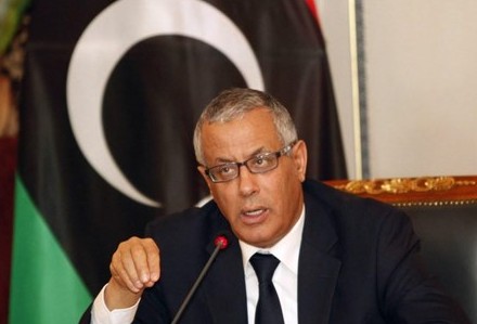 Κατηγορεί βουλευτές για την απαγωγή του