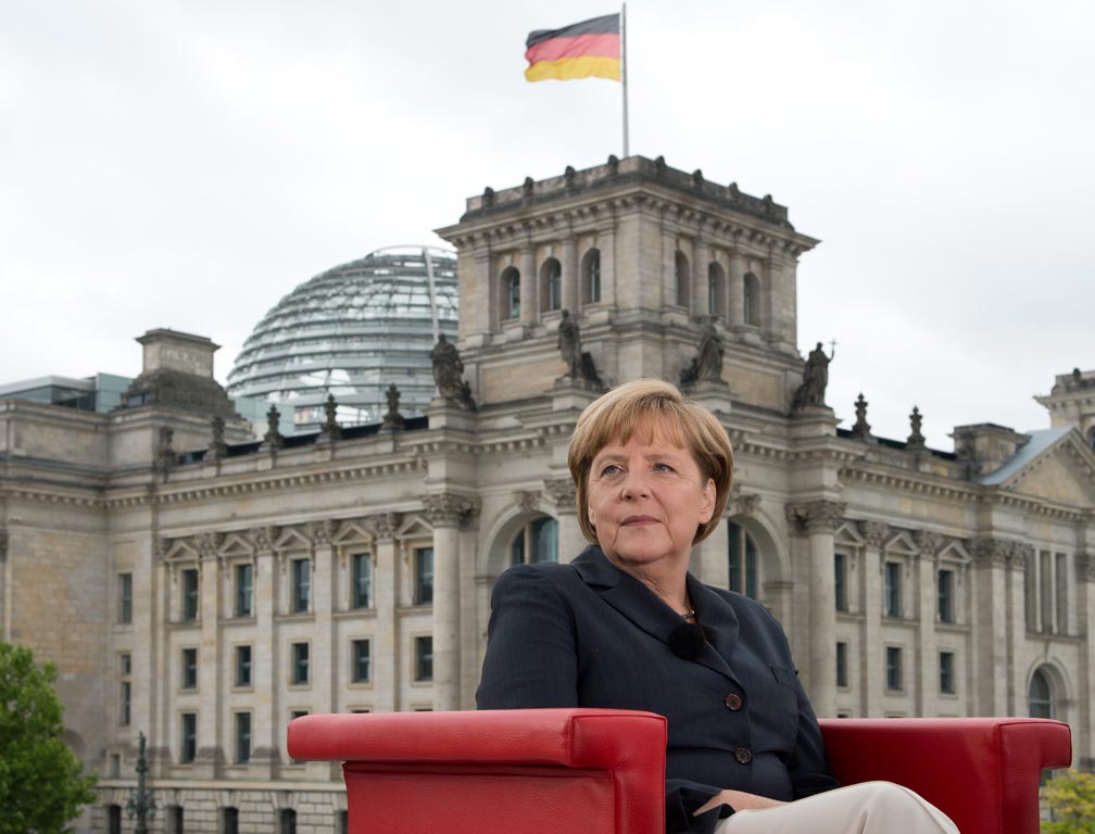 Μήνυμα στήριξης (!) από τη Μέρκελ