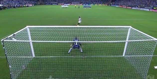 BINTEO-Το πέναλτι που θέλει να ξεχάσει ο Πάτο