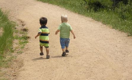 Tέλος τα επιδόματα για παιδιά που δεν πηγαίνουν σχολείο