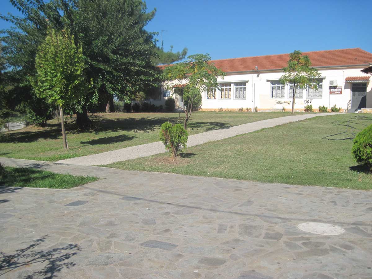 Το νηπιαγωγείο καταλήγει σε …νεκροταφείο