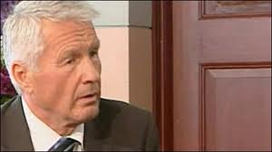 Συγχαρητήρια στην κυβέρνηση για την αντιμετώπιση της Χ.Α.