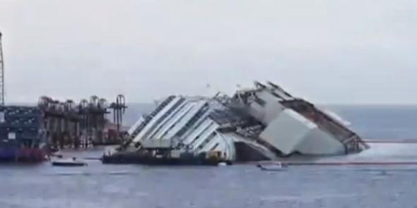 Μακάβριο εύρημα στο Costa Concordia