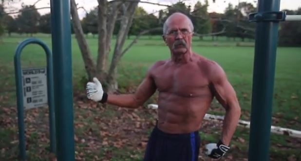 BINTEO-Ο παππούς του Ρόκι