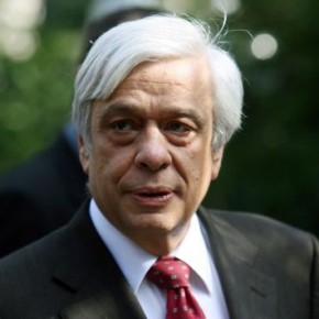 Παυλόπουλος: «Οι παράνομες παρακολουθήσεις επικοινωνιών ως εσχάτη προδοσία»