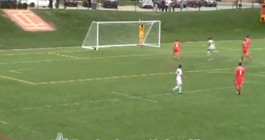 ΒΙΝΤΕΟ-Αυτογκόλ για πολλά γέλια