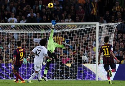 ΒΙΝΤΕΟ-Η γκολάρα του Σάντσες στο Μπάρτσα-Ρεάλ (2-0)