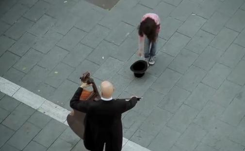 ΒΙΝΤΕΟ-Ένα κέρμα τα αλλάζει όλα