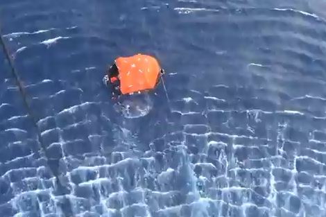 ΒΙΝΤΕΟ-Διάσωση ναυαγών στην Κάρπαθο