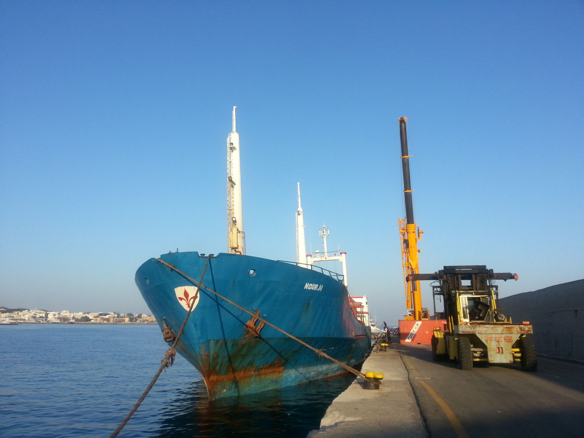 Εκφορτώθηκε το παράνομο φορτίο