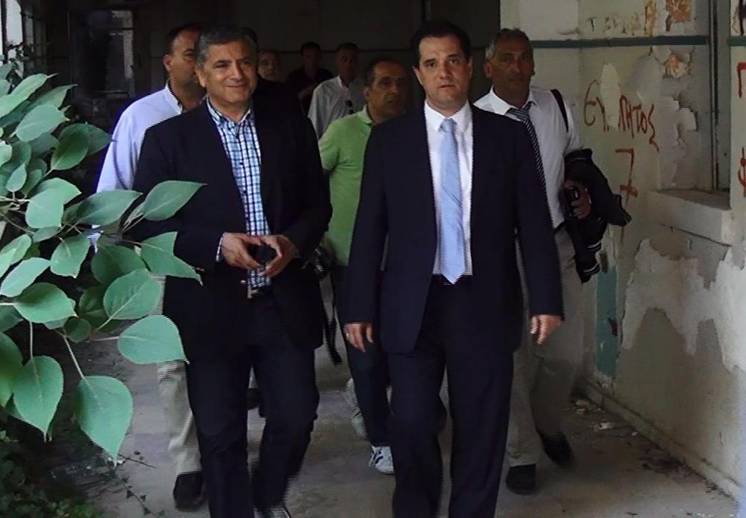 Πατούλης: “Πρόβλημα βιοπορισμού από rebate και clawback “