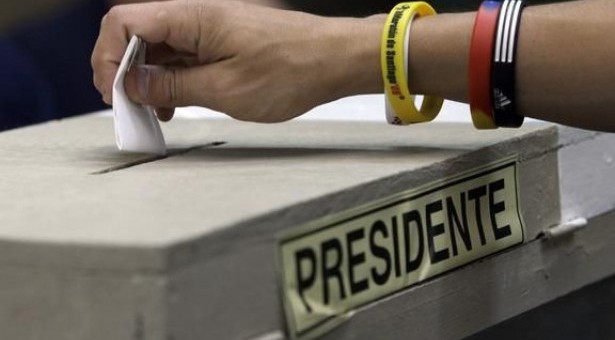 Έκλεισαν οι κάλπες στη Χιλή