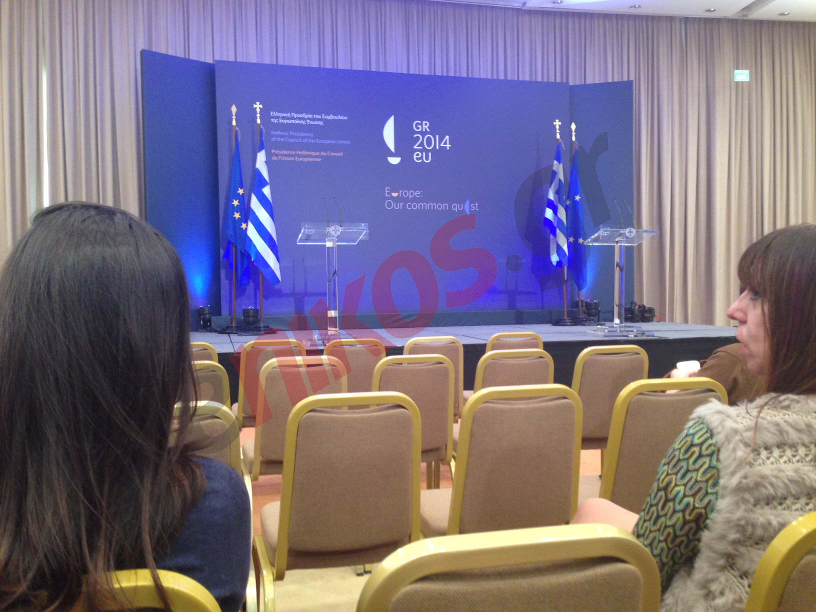 ΦΩΤΟ-Εν αναμονή των δηλώσεων Σαμαρά-Σουλτς στο Χίλτον