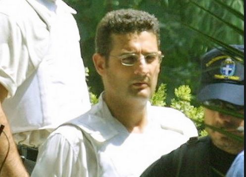 Απολύθηκε μετά από 11 χρόνια ο δάσκαλος της 17Ν