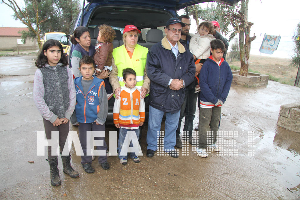 Δράμα με οκταμελή οικογένεια