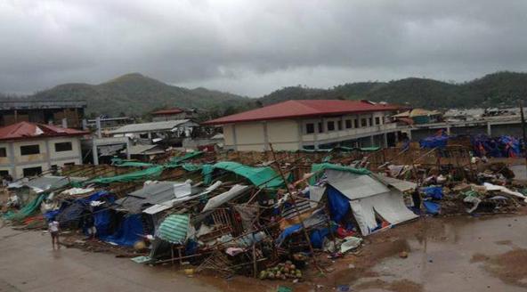 Φόβοι για χιλιάδες νεκρούς στις Φιλιππίνες