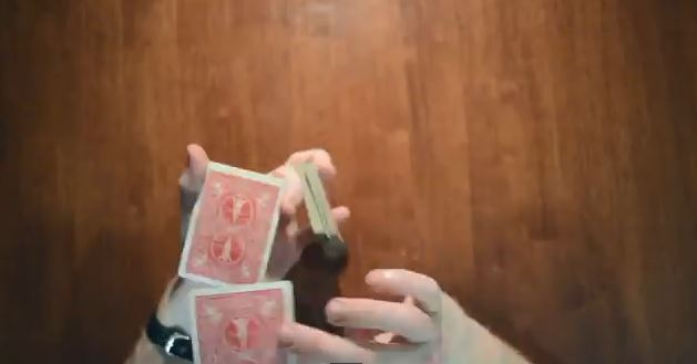 ΒΙΝΤΕΟ-Ο “μάγος” της τράπουλας