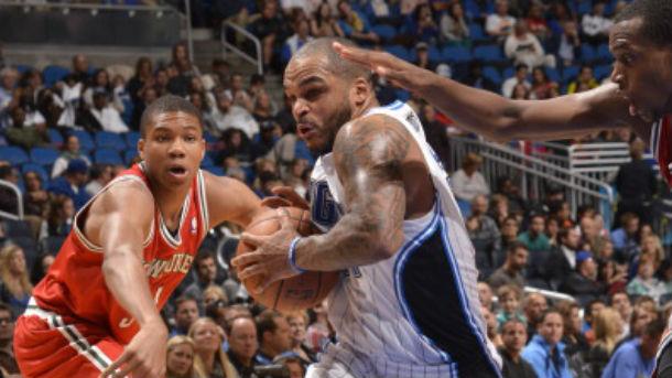 BINTEO- Φοβερό alley oop του Αντετοκούνμπο