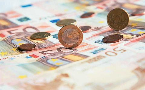 Πλεονασματικό το ισοζύγιο τρεχουσών συναλλαγών