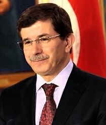 Επιτάχυνση διαπραγματεύσεων ζητά ο Νταβούτογλου