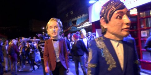 Συγκρότημα πήγε στη συναυλία με τραμ