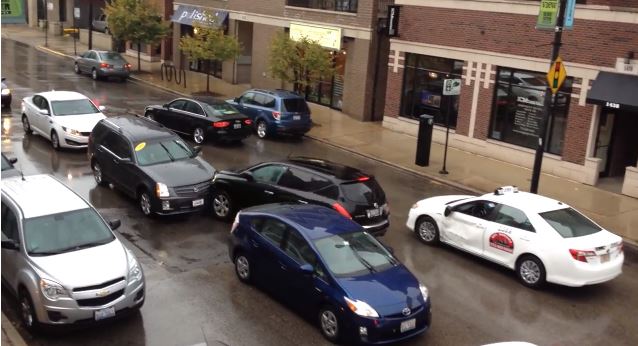 ΒΙΝΤΕΟ-SUV τράκαρε 5 αυτοκίνητα