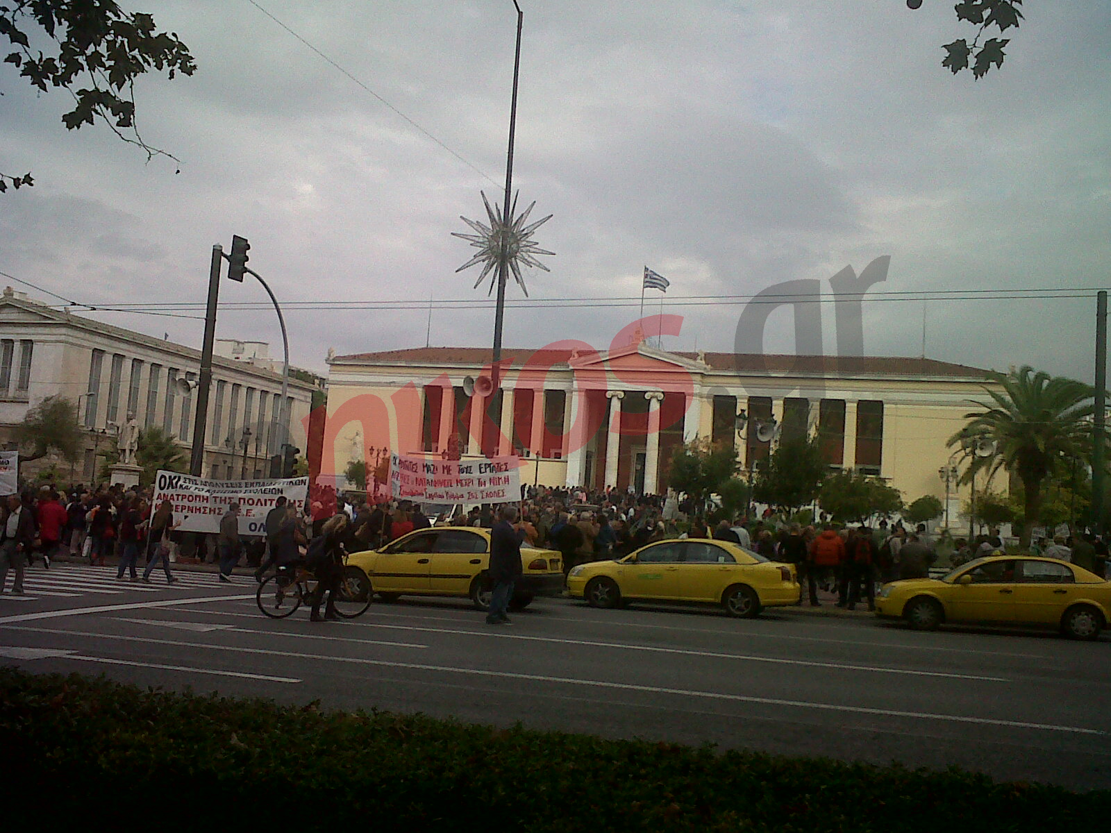 ΤΩΡΑ-ΦΩΤΟ από τα Προπύλαια