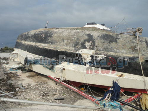 ΦΩΤΟ-Πρέβεζα: Νέα στοιχεία για το βυθισμένο σκάφος